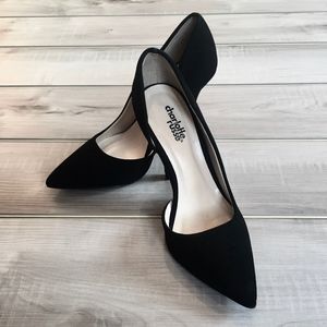 Charlotte Russe pointed-toe pump.